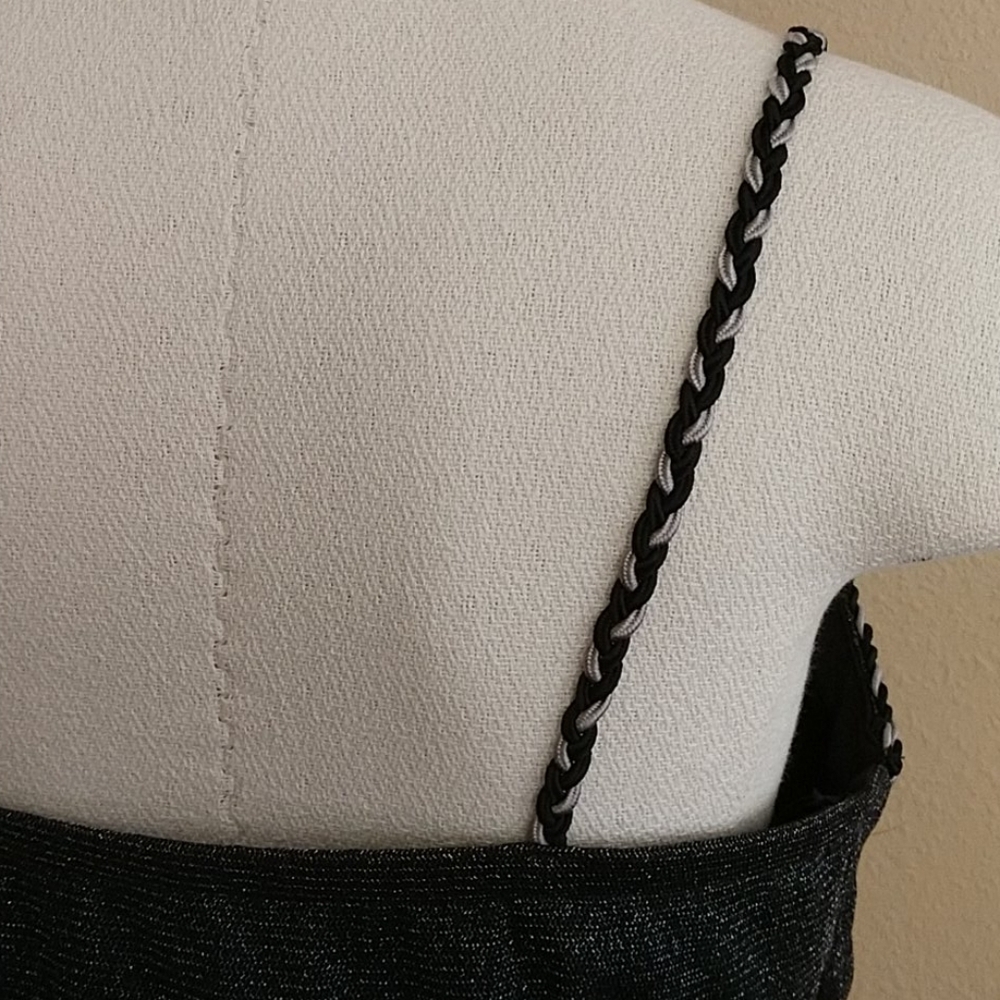 Sangria Fitted Black Dress Size 12 - Picture 6 of 12